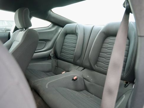 Used 2017 Ford Mustang GT image 11