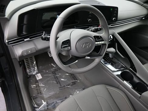 New 2026 Hyundai Elantra SEL Sport image 16