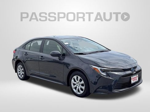 Certified 2024 Toyota Corolla LE FWD image 11