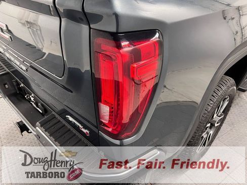 Used 2019 GMC Sierra 1500 AT4 w/ AT4 Premium Package image 14