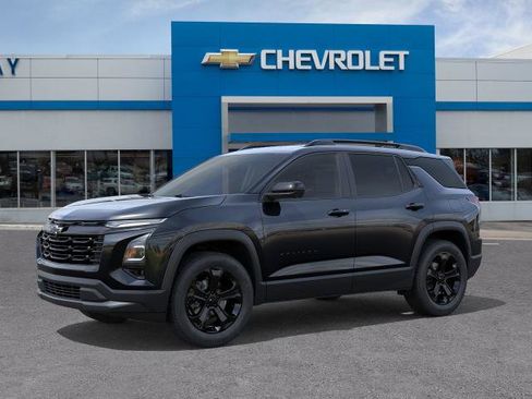 New 2026 Chevrolet Equinox LT image 2