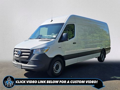 New 2025 Mercedes-Benz eSprinter 170 Cargo image 1