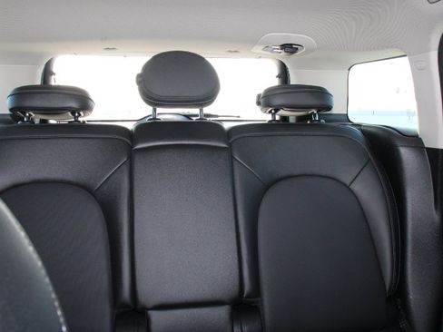 Used 2019 MINI Cooper Countryman SE w/ Premium Package image 22