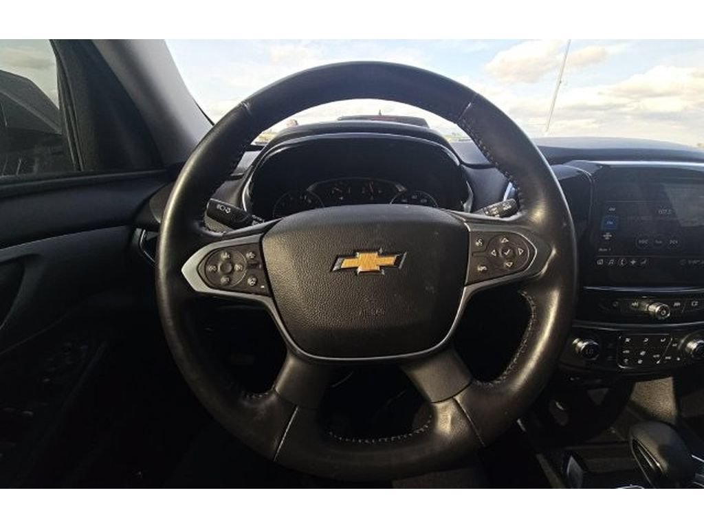 Used 2021 Chevrolet Traverse LT FWD image 8