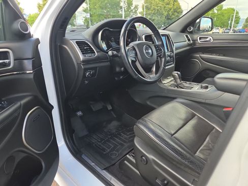 Used 2018 Jeep Grand Cherokee High Altitude AWD/4WD image 11