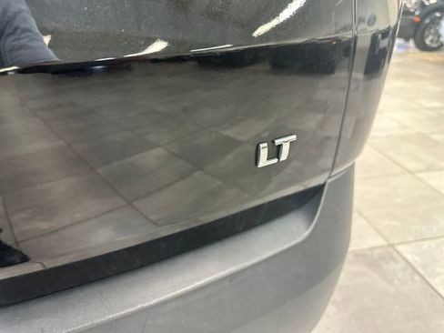 Used 2020 Chevrolet Traverse LT FWD image 6
