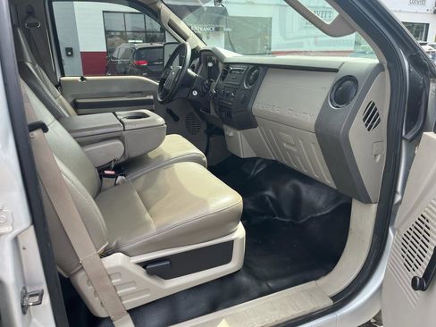 Used 2008 Ford F250 2WD Crew Cab Super Duty image 19