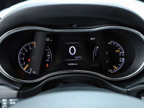 Used 2020 Jeep Grand Cherokee Limited w/ Luxury Group II image 68