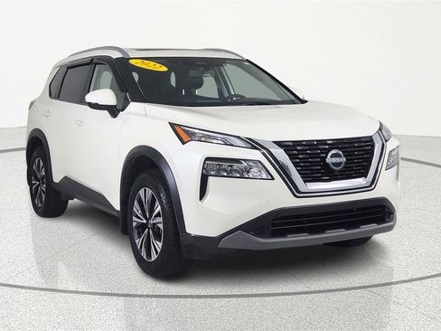 Used 2022 Nissan Rogue SV w/ SV Premium Package image 1