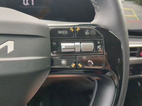 New 2026 Kia Sorento LX image 21