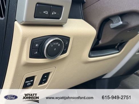 Certified 2019 Ford F150 Lariat image 30