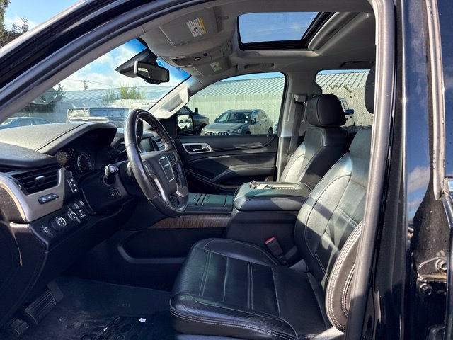 Used 2018 GMC Yukon Denali AWD/4WD image 12