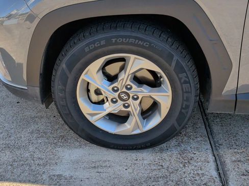 Used 2024 Hyundai Tucson SE image 39