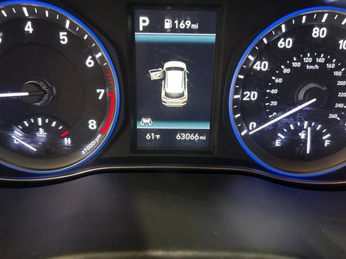 Used 2021 Hyundai Kona Ultimate w/ Cargo Package AWD/4WD image 17
