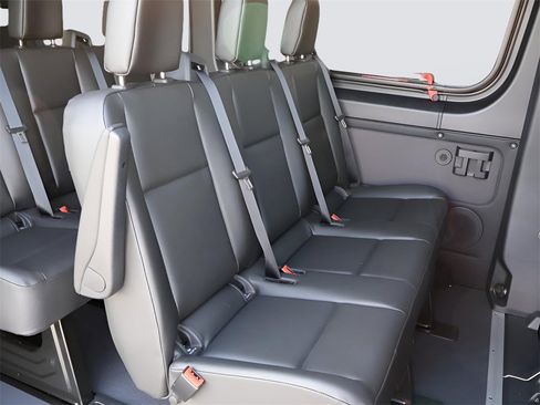 New 2025 Mercedes-Benz Sprinter 2500 image 12