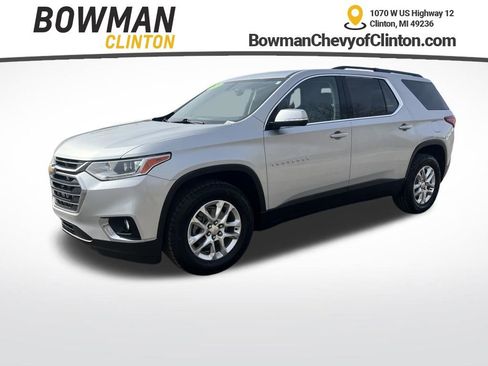 Used 2019 Chevrolet Traverse LT image 1