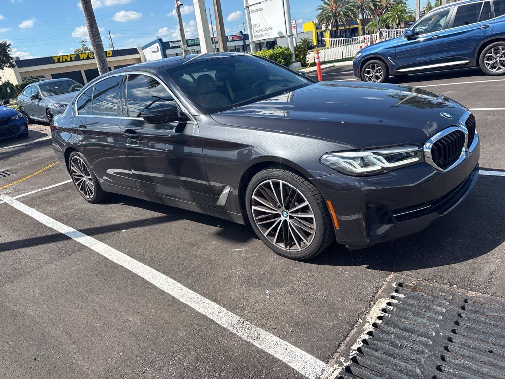Certified 2023 BMW 530i w/ Premium Package RWD image 1