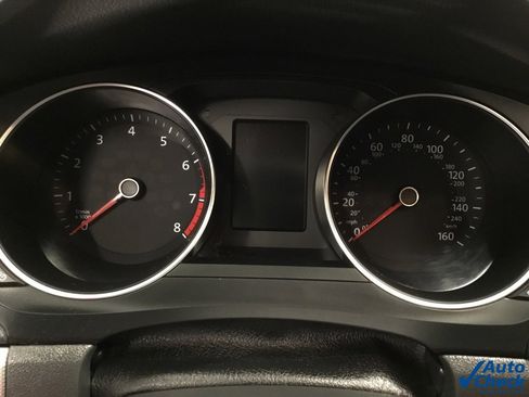 Used 2017 Volkswagen Jetta S w/ Jetta S Cold Weather Package image 46