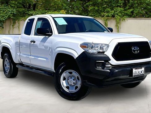 Certified 2022 Toyota Tacoma SR image 1