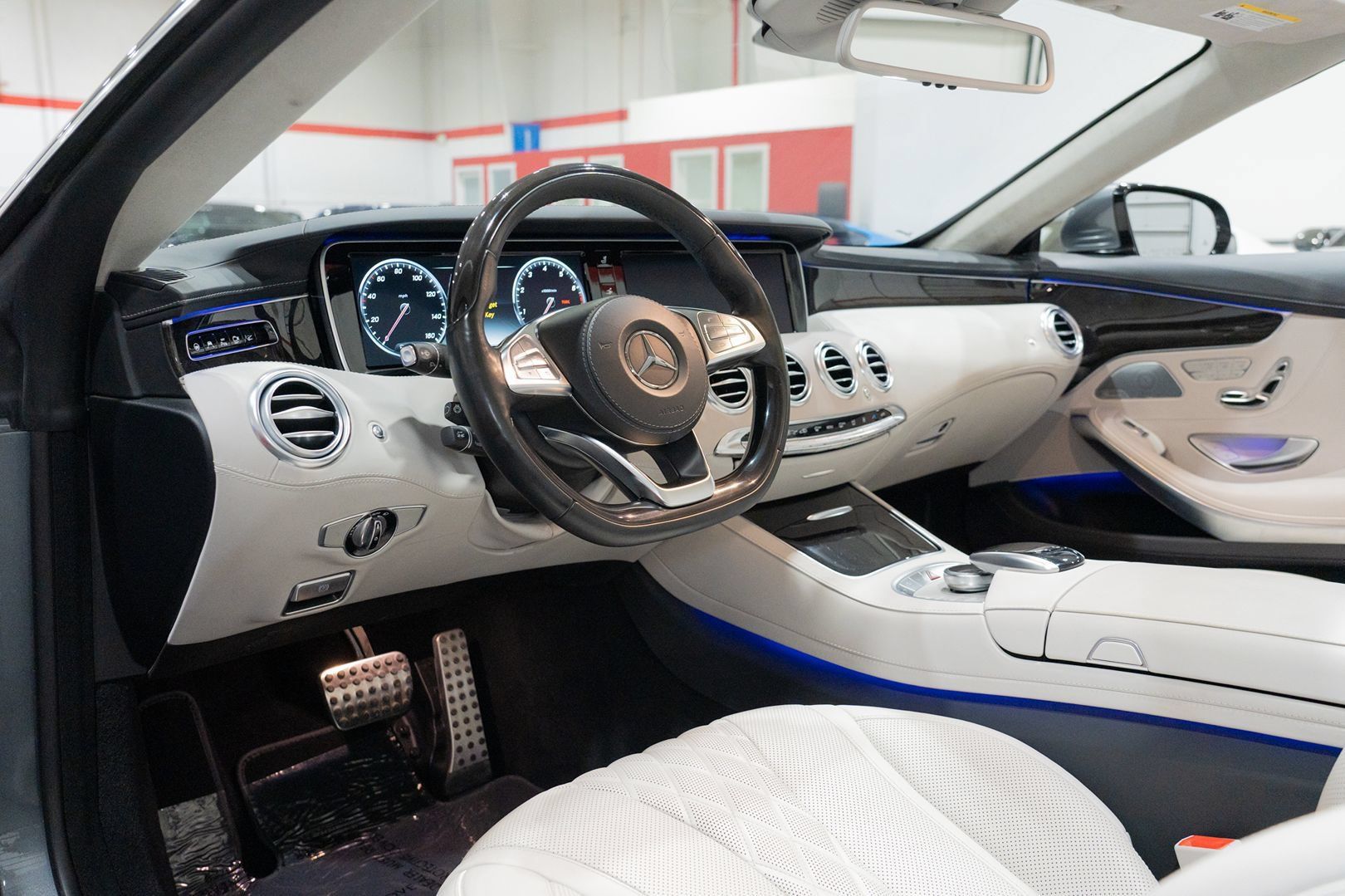 Used 2017 Mercedes-Benz S 550 Cabriolet image 19