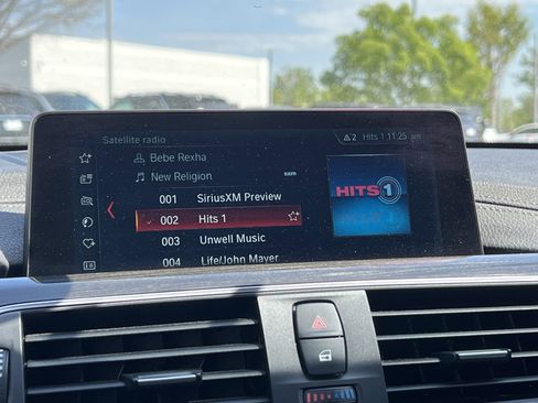 Used 2018 BMW 430i xDrive Convertible image 24