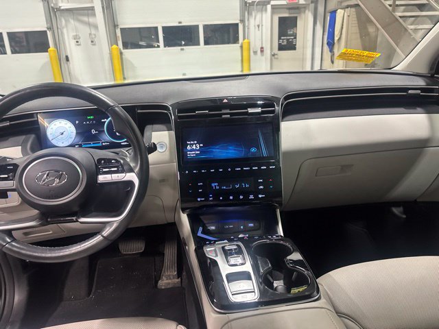 Used 2023 Hyundai Tucson Limited AWD/4WD image 15
