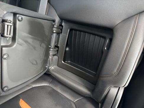 Used 2021 GMC Sierra 2500 AT4 w/ AT4 Premium Plus Package image 23