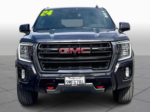 Used 2024 GMC Yukon XL AT4 w/ Technology Package image 3