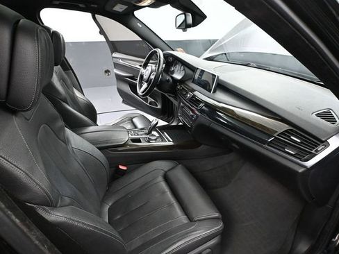 Used 2017 BMW X5 xDrive40e image 51