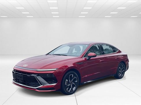 Certified 2024 Hyundai Sonata SEL image 3
