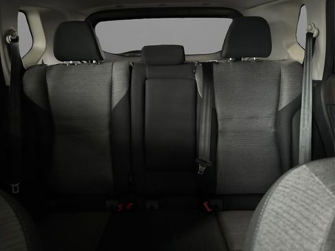 Used 2023 Nissan Rogue SV image 18