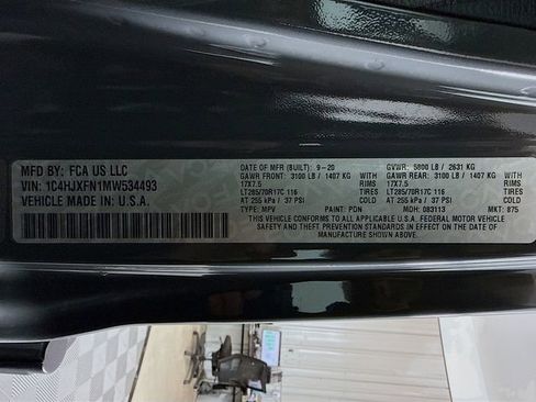 Used 2021 Jeep Wrangler Unlimited Rubicon w/ LED Lighting Group image 30