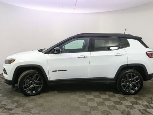 Used 2026 Jeep Compass Limited AWD/4WD image 6