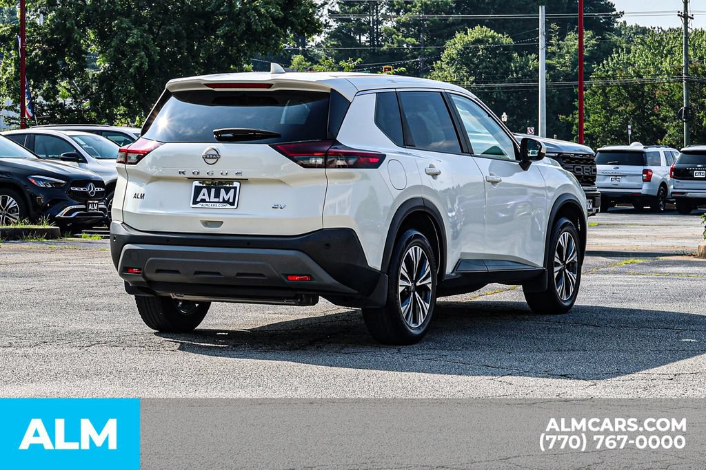 Used 2023 Nissan Rogue SV FWD image 5