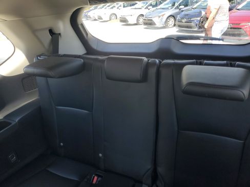 Used 2024 Toyota Grand Highlander XLE image 15