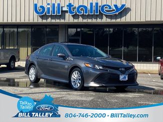Used 2018 Toyota Camry LE video 1