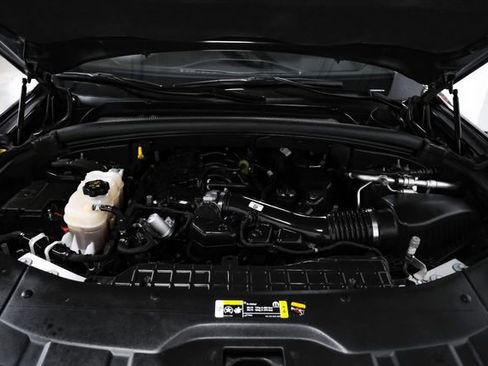 Used 2022 Jeep Grand Cherokee Limited image 50