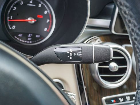 Used 2017 Mercedes-Benz GLC 300 image 22