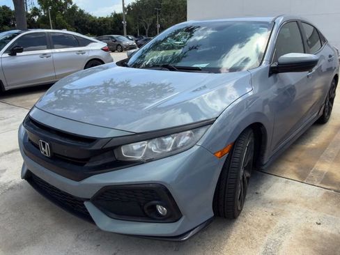Used 2019 Honda Civic Sport image 2