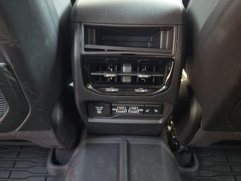 Used 2023 Jeep Grand Cherokee 4WD 4xe image 28