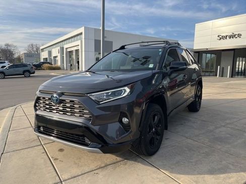Used 2020 Toyota RAV4 XSE image 7