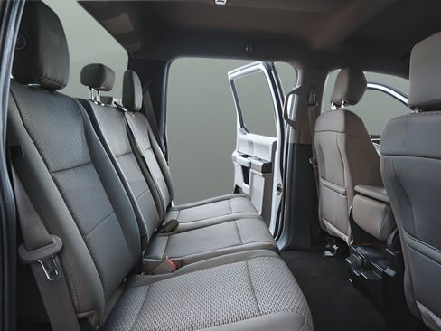 Used 2019 Ford F150 XLT w/ Equipment Group 302A Luxury RWD image 16