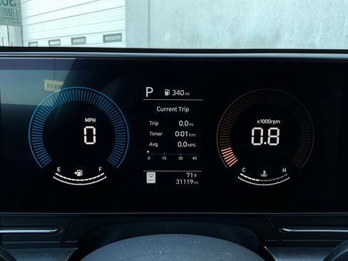 Used 2025 Hyundai Kona SEL image 39