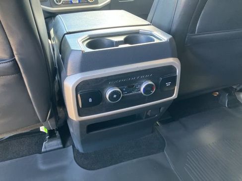 Used 2022 Ford Expedition Max XLT RWD image 23