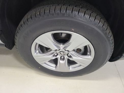 Certified 2023 Toyota RAV4 XLE AWD/4WD image 37