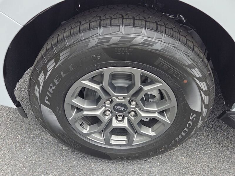 New 2026 Ford Expedition Active RWD image 19