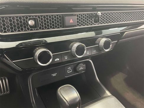 Certified 2022 Honda Civic Sport image 22