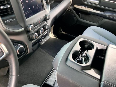 Used 2024 RAM 1500 Lone Star image 15