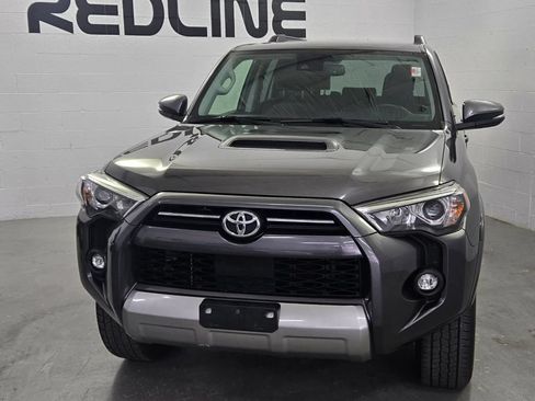 Used 2022 Toyota 4Runner TRD Off-Road Premium AWD/4WD image 3
