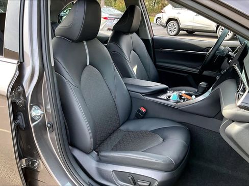 Used 2024 Toyota Camry XSE image 18